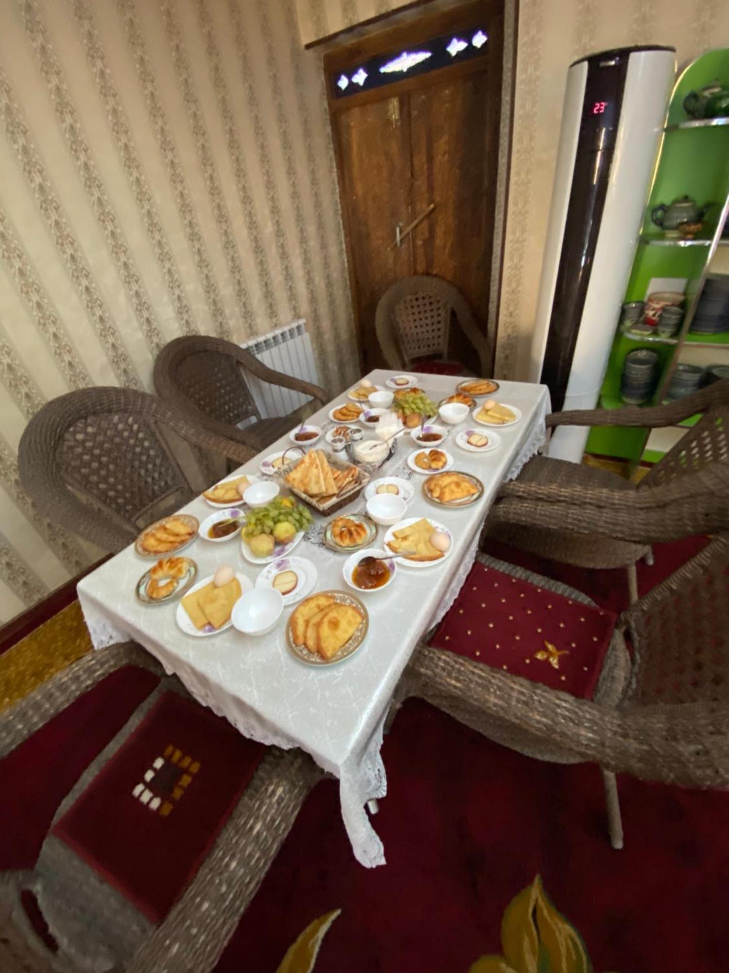 Khiva Otabek B&B Hotel מראה חיצוני תמונה